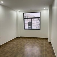 Cho thuê nguyên căn 5 tầng thông sàn tại Vinhomes Marina