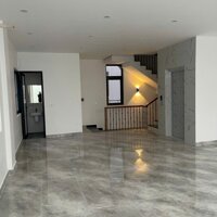 Cho thuê nguyên căn 5 tầng thông sàn tại Vinhomes Marina