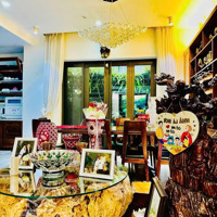 Biệt Thự Thành Phố Giao Lưu, 209M, Đường Ô Tô, Đẳng Cấp, Thượng Lưu, Giá Bán 89 Tỷ