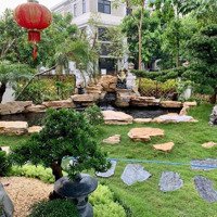 Gia Đình Tôi Cần Bán Căn Biệt Thự Vườn Đào. Nhà Tôi 5 Tầng, 2 Mặt Trước Sau - Nhìn Sang Vườn Hoa !