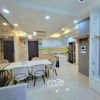 Giá Chỉ 16 Triệu/Th Tại Chcc Garden Gate, 2 Phòng Ngủ Liên Hệ Em: 0934977411