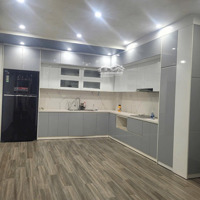 Nhà Dân Xây Tại Phố Ô Cách 56M2X4 Tầng Cách Đúng 1 Nhà Ra Mặt Phố Ô Cách Kinh Doanh Sầm Uất.