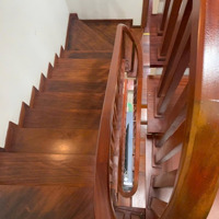 Nhà Dân Xây Tại Phố Ô Cách 56M2X4 Tầng Cách Đúng 1 Nhà Ra Mặt Phố Ô Cách Kinh Doanh Sầm Uất.