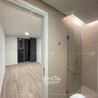 Cho Thuê 11 Triệu7 2 Phòng Ngủ84M2 Tầng Cao View Đẹp