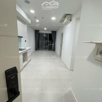 Cho Thuê 11 Triệu7 2 Phòng Ngủ84M2 Tầng Cao View Đẹp