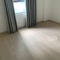 Bán Căn Góc 2Pn 2 Vệ Sinh56M2. Nhà Mới, Tiện Ích Đầy Đủ, Giao Thông Thuận Lợi. Đã Có Sổ Hồng Giá Bán 2,5 Tỷ.
