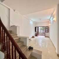 Bán Nhà Ngô Gia Tự - Long Biên - 33M Nhỉnh 5 Tỷ - Ở Sướng