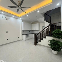 (Nhỏ Xinh) Bán Nhà Ngõ 87 Phú Đô 30Mx5T Mới Đẹp 50M Ra Phố 5.5 Tỷ Sổ Vuông Nhà Thoáng Nam Từ Liêm