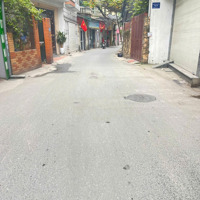 Ô Tô Đỗ Cổng - Sổ Vuông-Phân Lô Nhà Đẹp - Full Nội Thất