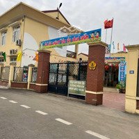 Mảnh Đất Nhà Ông Bác Cần Nhờ Bán Đầy Đủ Giấy Tờ Pháp Lý. Đường Lớn Ô Tô Vào Tận Đất