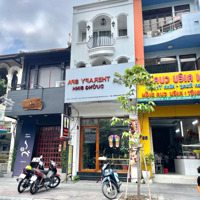 Bán 2 Căn Đôi Mặt Tiền Nguyễn Thái Bình Q1-Hơn Cả Giá Bán Lỗ - Chỉ 66 Tỷ (132M2) Hđ Thuê 105 Triệu