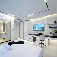 Bán Căn Hộ 2 Phòng Ngủgoldcoast Nha Trang, View Biển + Hướng Cầu Trần Phú.