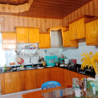 Cho Thuê Nhà Phố 3 Tầng Có Máy Lạnh Giá 5 Triệu