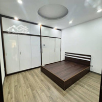 Chính Chủ Cần Tiền Bán Gấp Nhà Nguyễn Văn Cừ 50M,4 Tầng,Mtien 4M,Ngõ Ô Tô Thông.giá Đầu Tư 10.X Tỷ