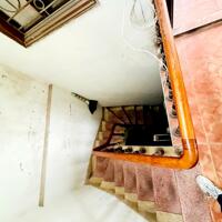 Cần bán gấp nhà phân lô phố Lê văn Hiến 45m2, 5T, lô góc, ô tô, kinh doanh