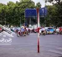 Siêu Hiếm, Mặt Phố Hàng Bài, Hoàn Kiếm,Diện Tích895M, 2 Tầng,Mặt Tiền13M, Gia 900 Tỷ ( Có Thương Lượng)