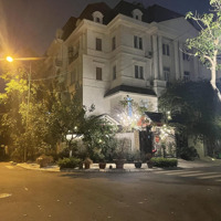 Bán Đất, Lê Hồng Phong, Ba Đình 150M2,Mặt Tiền9M, Lô Góc, Ô Tô, Kd, Nhỉnh 31 Tỷ. Liên Hệ: 0988424386