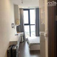 Bán Gấp 2 Phòng Ngủ2Vs View Hồ Sen Tầng 11 Tại Vinhomes Symphony, Giá Bán 5,65 Tỷ S 66M2 Call/Zalo: 0915159955