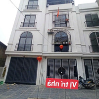 Bán Rẻ Nhà 4 Tầng Mới Trung Tâm Thị Trấn Chúc Sơn Tặng Nội Thất 4.1 Tỷ Thương Lượng