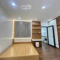Bán Nhà Đẹp Hồ Ba Mẫu -Nhà Mới-Tặng Full Nội Thất-2 Thoáng. Diện Tích: 40M2-3T-Mt4M-Giá Chỉ 5 Tỷ Nhỉnh.
