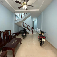 Bán Nhà Hoàn Công Trệt Lầu Gần Sân Vận Đông Đông Hoà, Dĩ An