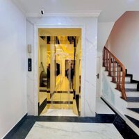 Nhà Đẹp, Mới Ngõ Ô Tô Yên Lạc, Hai Bà Trưng 41m, 5 tầng, mt 3.4m, giá 14.8 tỷ.