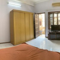 Cho Thuê Nhà Nguyên Căn Đào Tấn 4 Phòng Ngủ 3 Vệ Sinhfull Nội Thất Sân Riêng Ô Tô Đỗ Cửa 22 Triệu/Tháng
