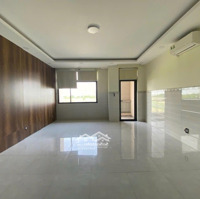 Nguyên Căn 5X22M, Hầm Trệt 4 Lầu, Thang Máy, Full Máy Lạnh, Đường 25M, Giá Thuê Chỉ 33 Triệu/Tháng