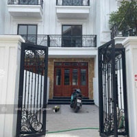 Bán Nhà Phúc Lợi - Long Biên. Gần Chợ, Gara Ô Tô, Thang Máy. 90M X 5T. Liên Hệ: 0965858116