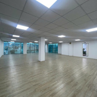 Cho Thuê Văn Phòng 250M2 Mặt Tiền Nguyễn Xí Đoạn 2 Chiều
