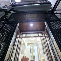 Trung Tâm Ba Đình - Vị Trí Đắc Địa - Gần 2 Hồ - Nhà 2 Mặt Ngõ 2 Thoáng Vĩnh Viễn - Ô Tô Tránh 5M