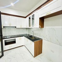 Bán Nhà Nguyễn Khoái Đại Đồng Hoàng Mai 30M2 5 Tầng Gần Ô Tô, Xây Mới Kính Koong Chỉ 5,6 Tỷ