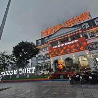 Trịnh Văn Bô: Lô Góc, Cạnh Đại Học Fpt Mat Tien 18M. Duong Doi 22M.ve He 4M