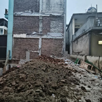 Bán Đất Nguyễn Ngọc Vũ, 9,5 Tỷ, 45M2, View Đẹp, Mặt Tiền 4,5M