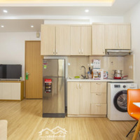 Cho Thuê Căn Hộ Dịch Vụ 55M2, 12 Triệu Vnd Tại Phố Linh Lang, View Đẹp, Giá Cực Chất