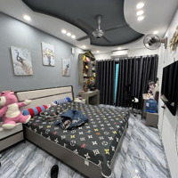 Mặt Phố Thành Công, Ba Đình, 40M2, Kinh Doanh Sầm Uất, Nhà Dân Xây Đẹp, Dòng Tiền 30 Triệuiệu, Giá Tốt