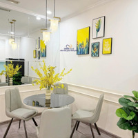 Cho Thuê Căn Hộ 2 Phòng Ngủ 2 Vệ Sinh 80M2 Giá Bán 16 Triệu Tại Times Nhà Đẹp Như Ảnh, Liên Hệ Ngay: 0397934491