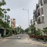 Cho Thuê Nhà Phố The Seasons Cạnh Lotte Lái Thiêu Giá Rẻ 15 Triệu/ Tháng. 1T 3L. 5 Phòng Ngủ5Wc