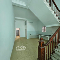 Nhà Đẹp Long Lanh Ngay Hồ Điều Hòa Hiên Vân Lộng Gió