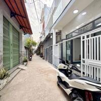 BÁN NHÀ 1T1L đúc, TRỤC CHÍNH HẺM THÔNG, cách MT Trần Nam Phú chỉ 30m