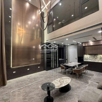 Hoa Hậu Cổ Linh-Phố Trạmdiện Tích70M2 , Duplex,,Thang Máy, Gara 2Ôtô ,Full Nội Thất Xịn Sò Chi 20.5Tỷ ,