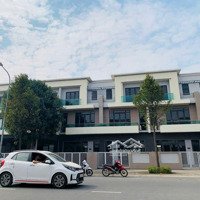 Nhà Phố 90M2 Áp Góc Vường Hoa Và Công Viên , Trường Học Liên Cấp Mà Giá Chỉ Hơn 6 Tỷ Trong Vsip Bn