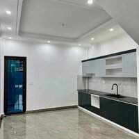 Bán nhà 3 tầng ngay cổng bệnh viện Nhi Đức, Kiến An