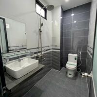 Chủ đi công tác nên cần bán gấp nhà gác lửng thông tầng gần ngay cuối đường Đồng Khởi Chỉ 1ty760tr