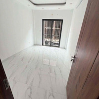 Cần Cho Thuê Nhà Lô B1 Trung Yên-Trung Hòa . Diện Tích: 125M2 X5T Đủ Đh,Văn Phòng.trung Tâm,Lớp Học Giá 35 Triệu