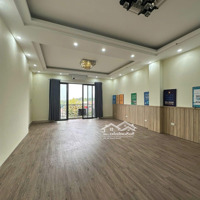 Em Cần Tiền Nên Muốn Bán Nhà Sẵn 6Tầng Nằn Trên Quốc Lộ 32 Thiện Chí Bán Nên Anh Chị Gọi Cho Em