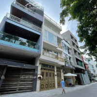 Bán Nhà Mặt Phố Nhật Chiêu, Tây Hồ, Thang Máy, Mặt Hồ Tây, 106M2 5Tmặt Tiền6.7M, Giá Bán 70 Tỷ