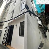 Bán nhà riêng ngõ 58 đường Láng- 1 nhà ra phố- 63m2* 5 tầng- hơn 11 tỷ- ô tô đỗ- nhà mới  thoáng 3 mặt