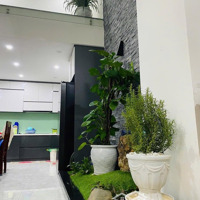 Bán Gấp Nhà Riêng Tại Đường Hoàng Đình Ái, Hòa Xuân, Cẩm Lệ, Đà Nẵng, 5,5 Tỷ, 100M2