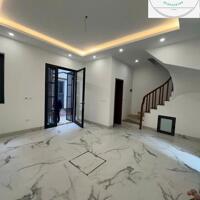 Bán nhà riêng ngõ 58 đường Láng- 1 nhà ra phố- 63m2* 5 tầng- hơn 11 tỷ- ô tô đỗ- nhà mới  thoáng 3 mặt